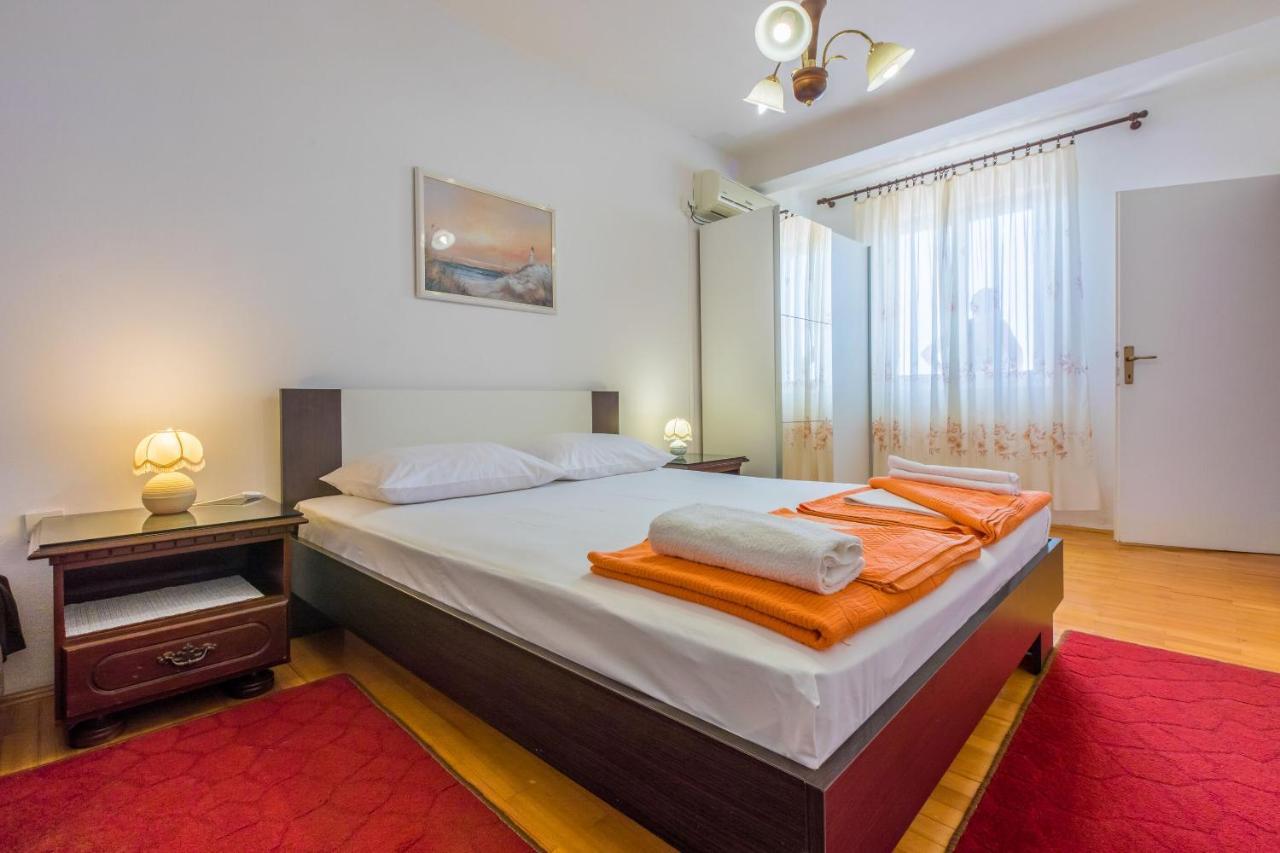 Apartments Danica Драмал Екстериор снимка